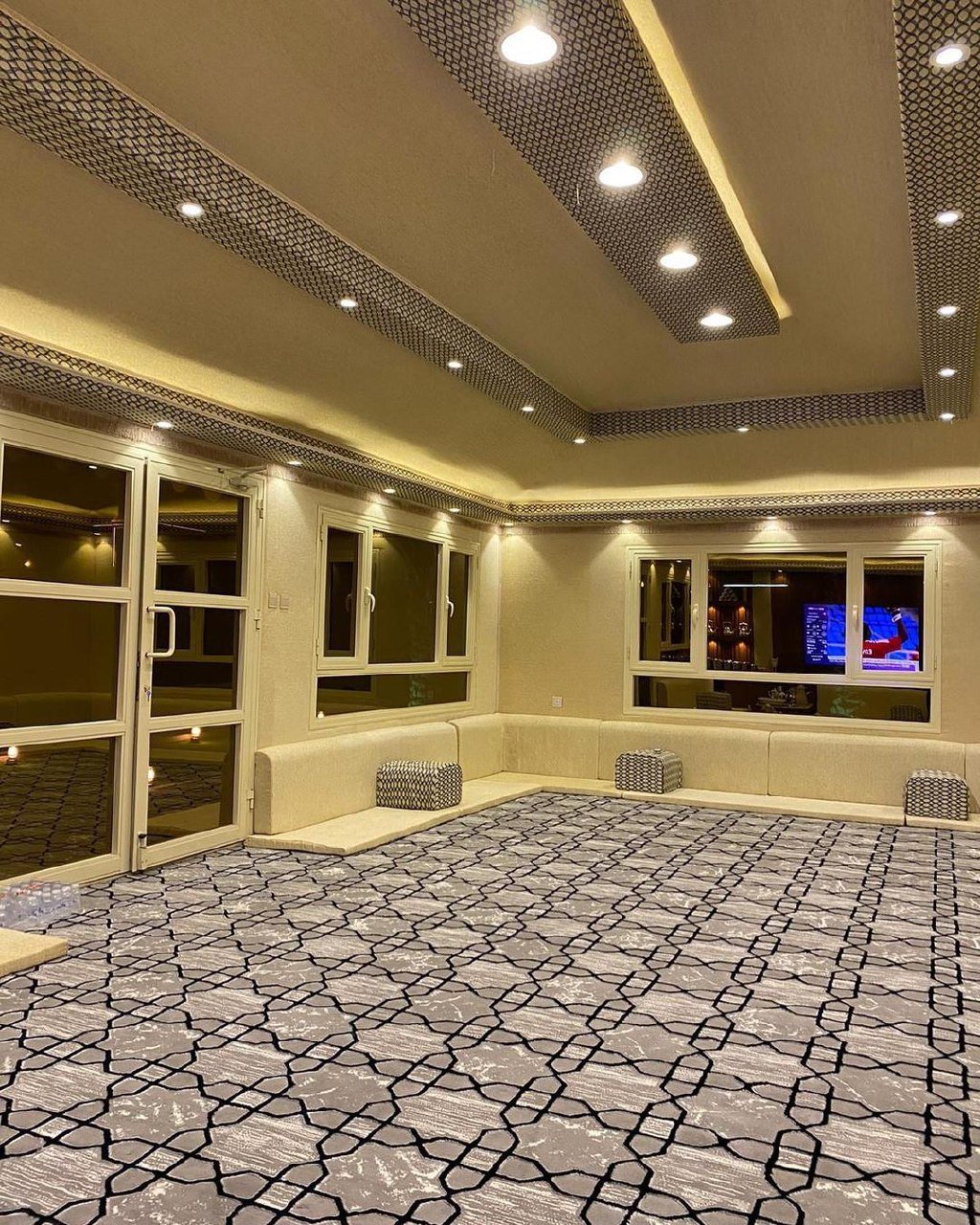 بيوت شعر ملكية فاخرة لجميع المناسبات والعائلات