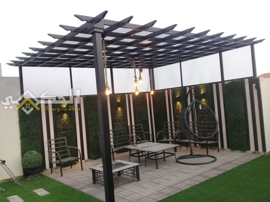 جلسات خارجية للمنازل تضفي لمسة جمالية وتوفر الاسترخاء في الهواء الطلق.